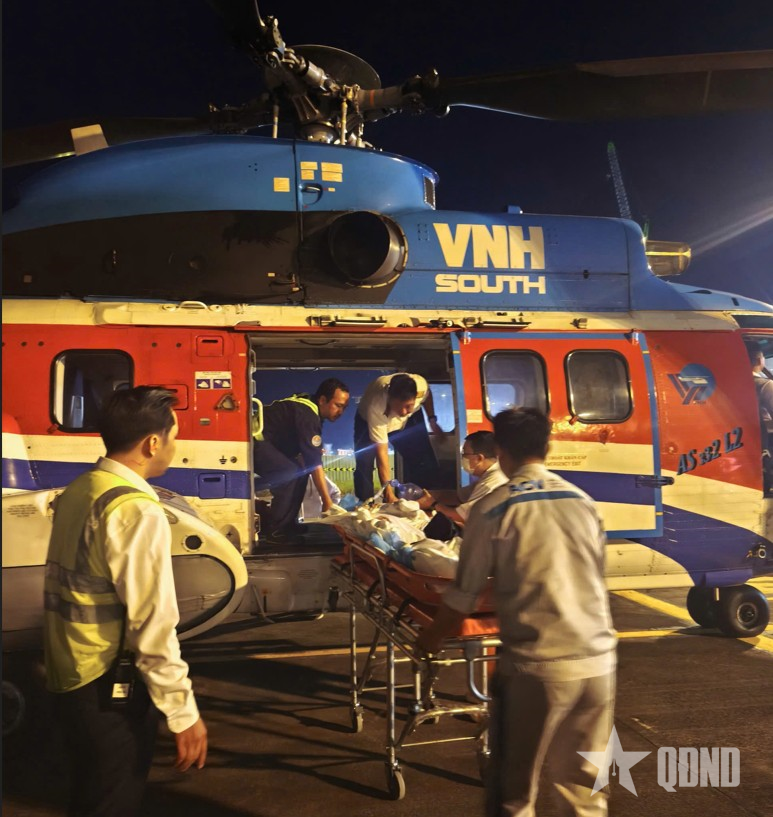 Công ty Trực thăng miền Nam (Binh đoàn 18) nhận thư cảm ơn vì chuyến bay cứu người